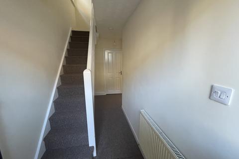 3 bedroom semi-detached house to rent, Cavendish Street, Ipswich IP3