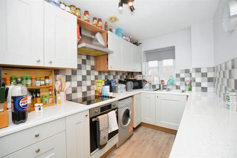 2 bedroom flat for sale, Wilkinson Way, Scunthorpe