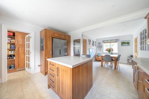 4 bedroom detached house for sale, Dever Close, Micheldever, Winchester, Hampshire, SO21