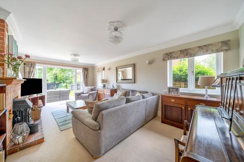 4 bedroom detached house for sale, Dever Close, Micheldever, Winchester, Hampshire, SO21