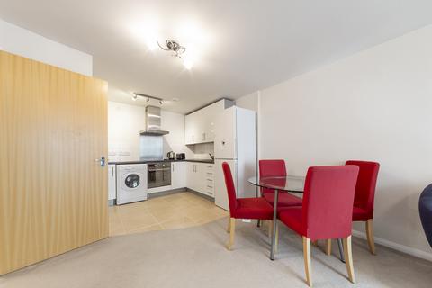 1 bedroom apartment to rent, Admiral House, Vauxhall SW8