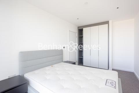 1 bedroom apartment to rent, Jacquard Point,  Silk District E1