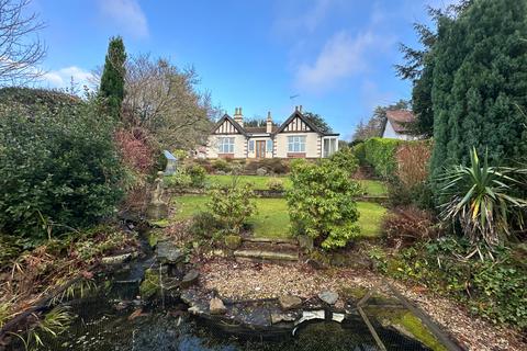 4 bedroom detached bungalow for sale, Highfield Drive, Burton-on-Trent, DE15