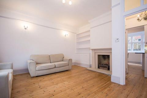 2 bedroom flat to rent, Lyford Road, Wandsworth Common SW18