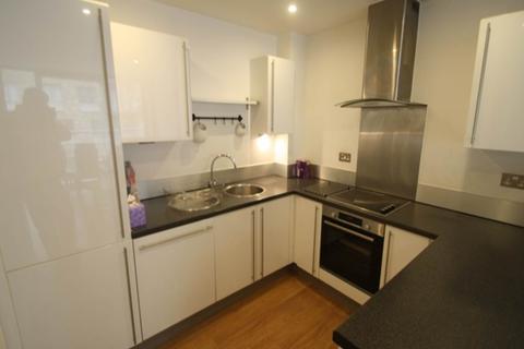 1 bedroom flat to rent, Latitude Court, Gallions Reach, London