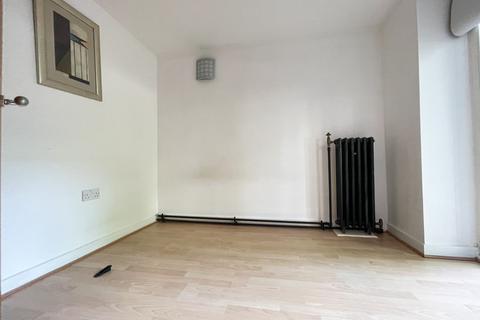 2 bedroom flat to rent, Building 45, Hopton Road, Woolwich, London SE18