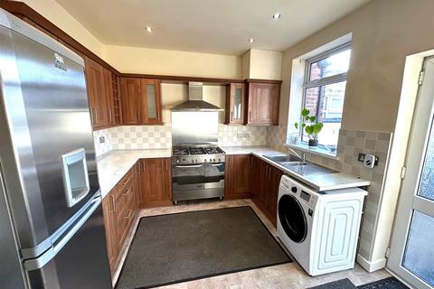 2 bedroom terraced house for sale, Wigan Road, Leigh