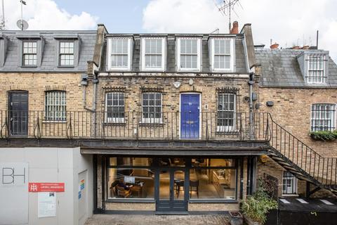 3 bedroom mews for sale, Ledbury Mews North, Notting Hill, London, W11