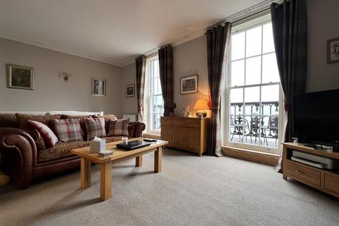 2 bedroom ground floor flat for sale, Prospect Place, Scarborough