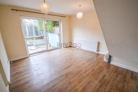 2 bedroom semi-detached house to rent, Thorpe Drive, Waterthorpe, Sheffield