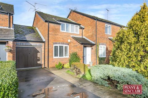 3 bedroom link detached house for sale, Periam Close, RG9 1XN