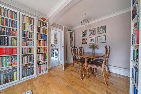 Flat B, 11 Sandford Road, Bromley, BR2 9AL