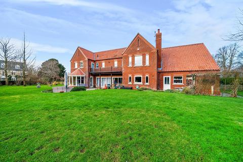 6 bedroom detached house for sale, Mill Lane, Marston, Grantham, NG32