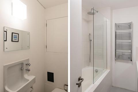 Flat 56, Speed House Barbican, London, EC2Y 8AT