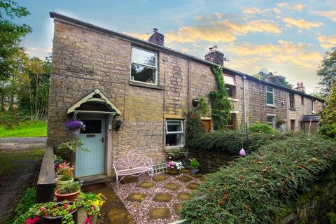 2 bedroom cottage for sale, Clough Street, Darwen