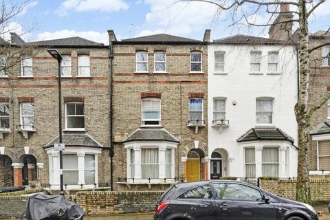 2 bedroom flat for sale, Pleshey Road, London, N7