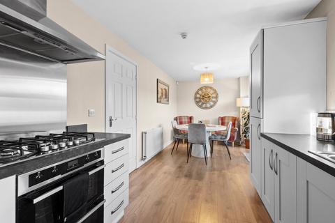 12 Argyll Drive, Stewarton, Kilmarnock, KA3 3FE