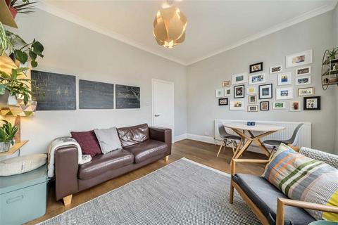 2 bedroom flat for sale, Jerningham Road, London SE14