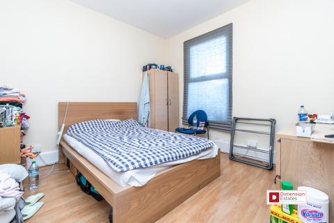 undefined, Albert Square, Stratford, London, E15