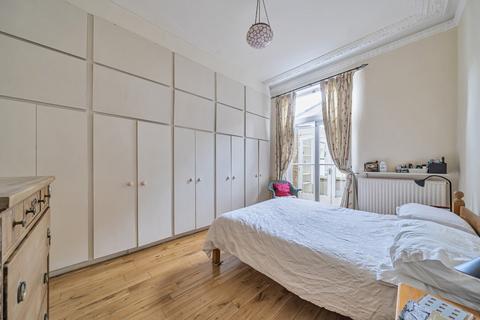 2 bedroom apartment to rent, Weech Road, West Hampstead, London, NW6