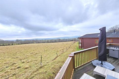 3 bedroom chalet for sale, Cedar Lodge, Heathfield, Tavistock