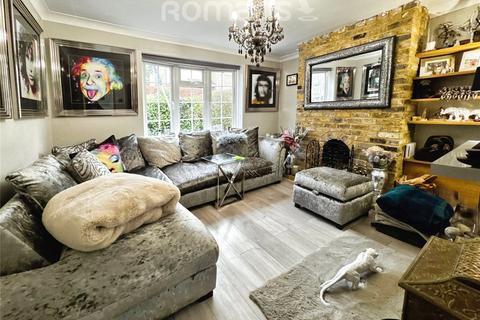 4 bedroom semi-detached house for sale, Rose Cottages, High Street, Little Sandhurst