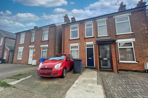 3 bedroom semi-detached house to rent, Parliament Road, Ipswich