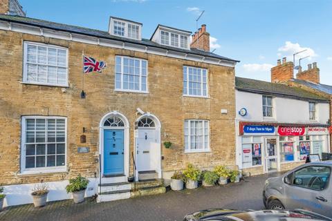 High Street, Olney