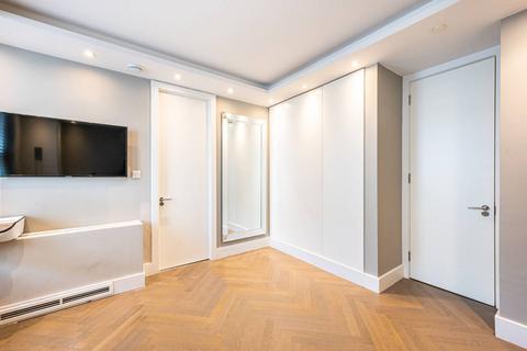 2 bedroom flat to rent, Upper Brook Street, Mayfair, London, W1K