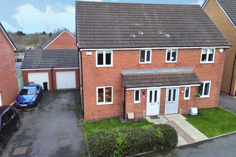 3 bedroom semi-detached house for sale, Berry Maud Lane, Shirley