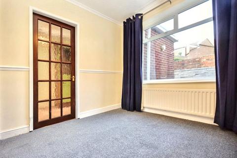 3 bedroom semi-detached house for sale, Mackie Hill Close, Crigglestone, Wakefield, West Yorkshire