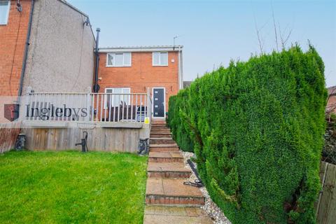 3 bedroom end of terrace house for sale, Shepherd Court, Boosbeck