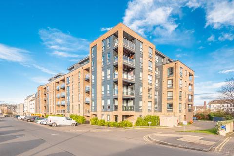 2 bedroom flat for sale, 50/4 Annandale Street, New Town, Edinburgh, EH7