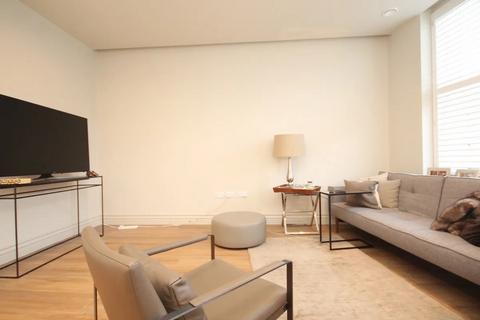 1 bedroom flat to rent, Haverstock Hill, London NW3