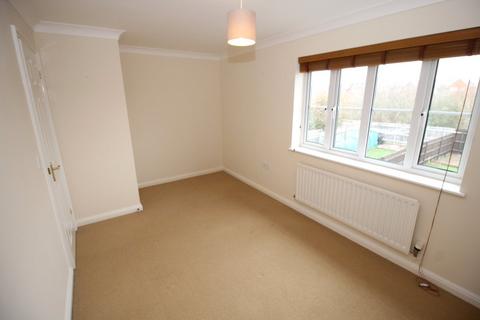 2 bedroom terraced house to rent, The Beacons, Hertfordshire SG1