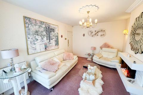 2 bedroom semi-detached bungalow for sale, Ashbrook Close, Denton