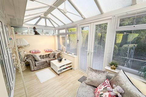 30 Ashbrook Close, Denton, Manchester, M34 2QA