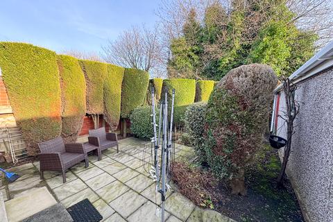 30 Ashbrook Close, Denton, Manchester, M34 2QA