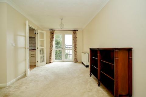 2 bedroom retirement property for sale, George Street, Huntingdon, PE29