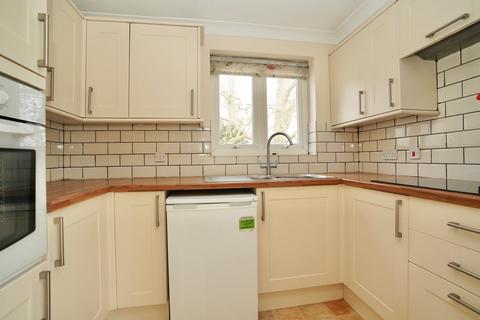 2 bedroom retirement property for sale, George Street, Huntingdon, PE29