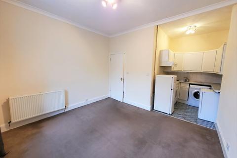 1 bedroom flat to rent, Murdoch Terrace EH11