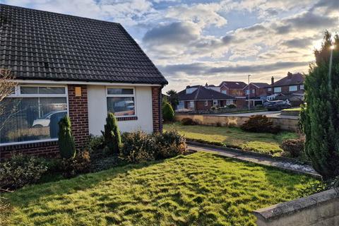 4 bedroom bungalow to rent, Bywell Close, Dewsbury, West Yorkshire, WF12