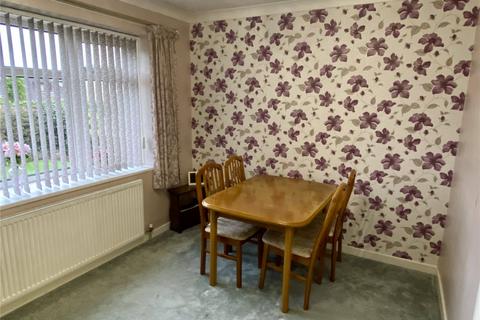 2 bedroom bungalow for sale, Healds Road, Dewsbury, WF13