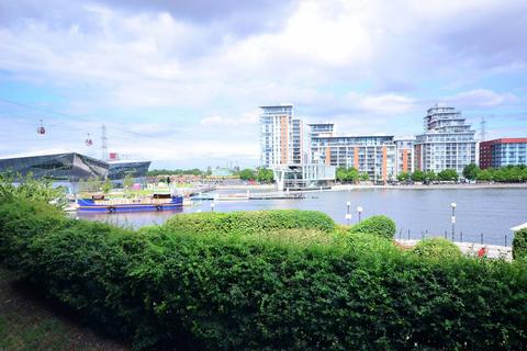 2 bedroom flat for sale, Western Beach Apartments, Royal Docks, London, E16