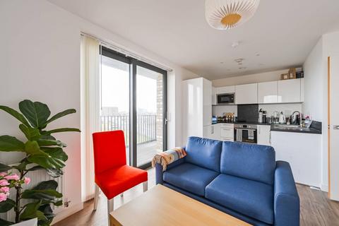 1 bedroom flat for sale, Kingfisher Heights, E16, Royal Docks, London, E16