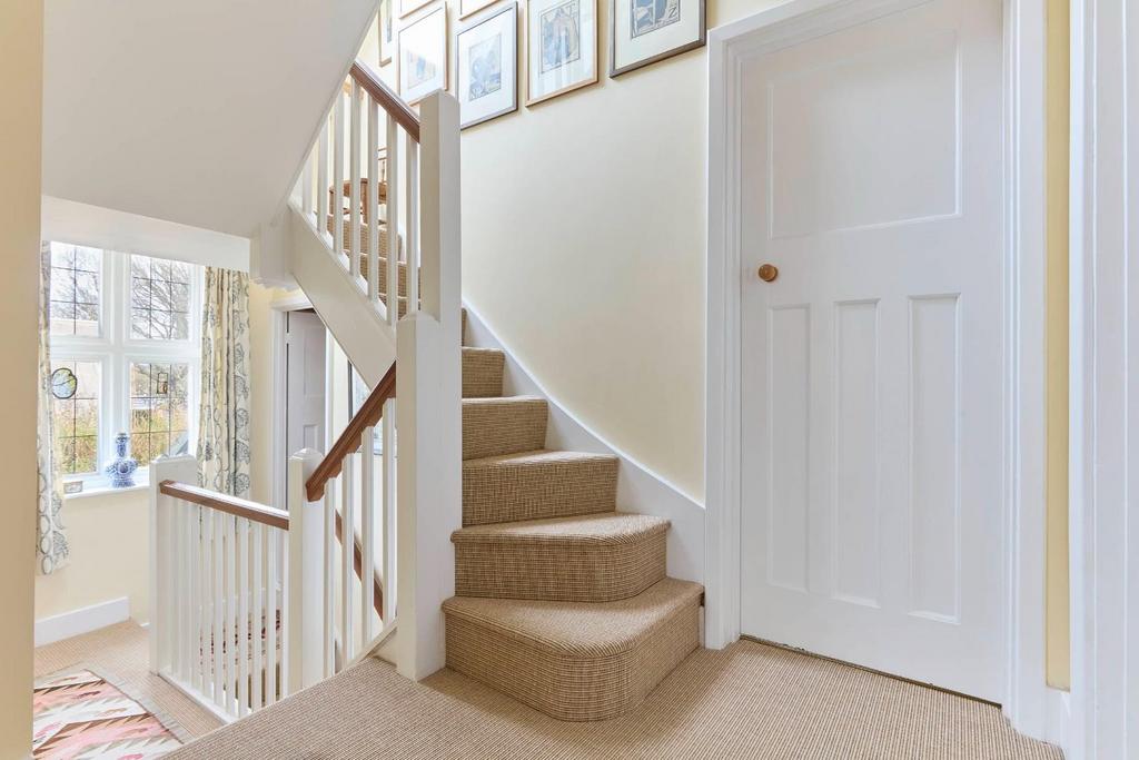 Grantchester Road 2101250023.jpg