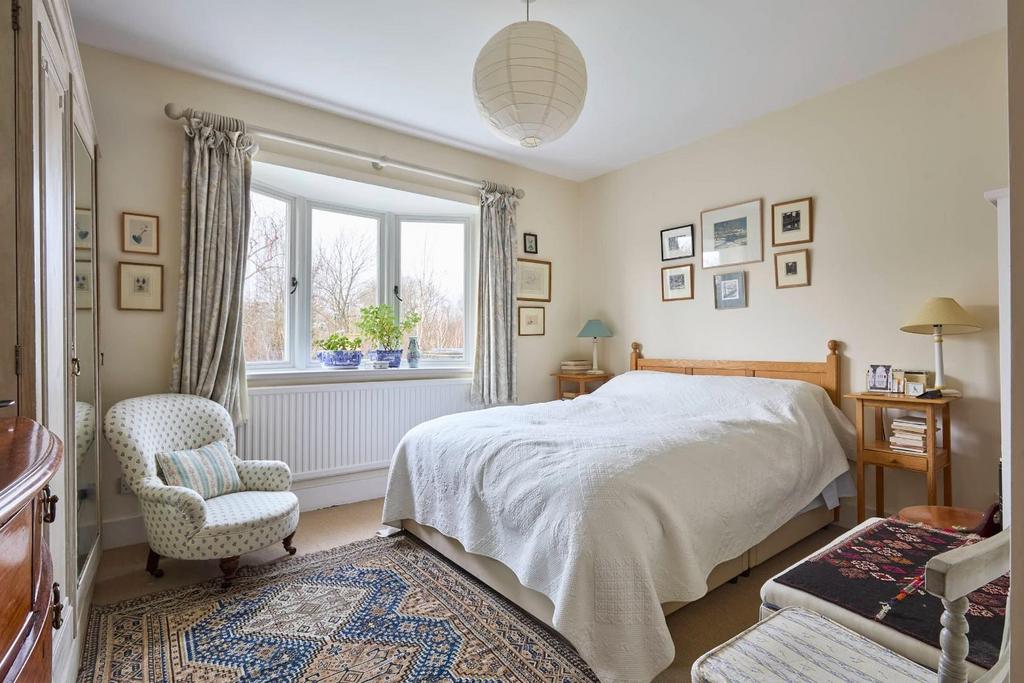 Grantchester Road 2101250025.jpg