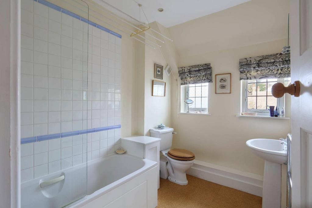 Grantchester Road 2101250034.jpg