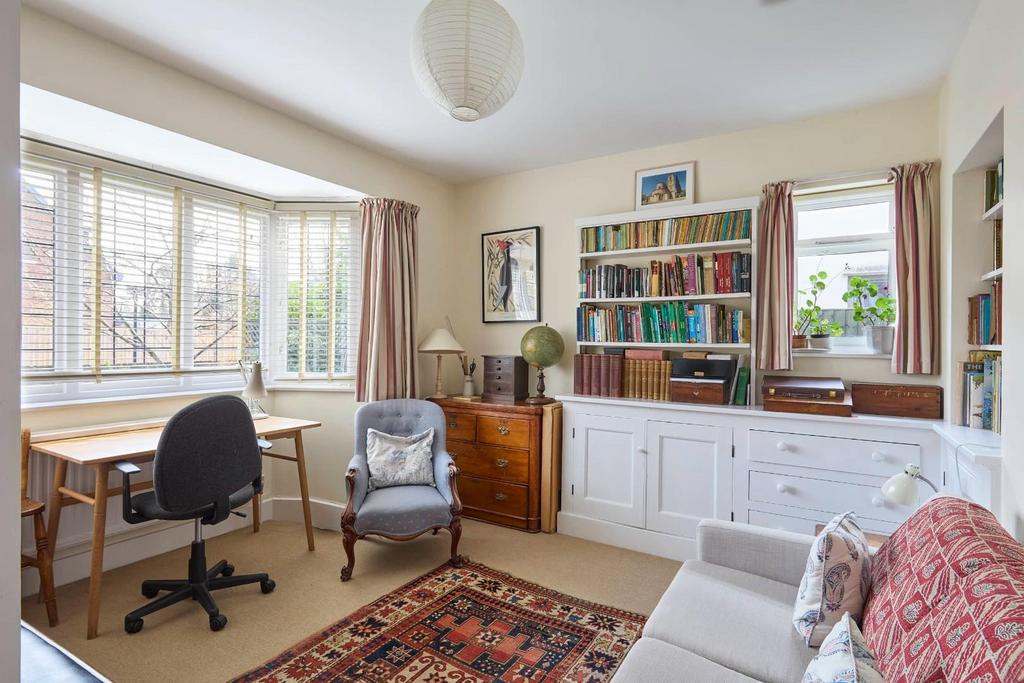 Grantchester Road 2101250019.jpg