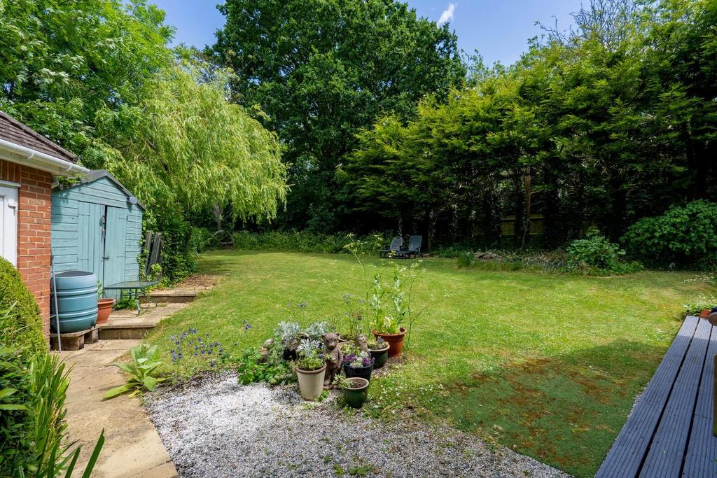 Claregarden1.jpg